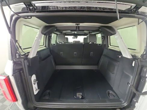 Certified 2024 Ford Bronco Badlands image 16