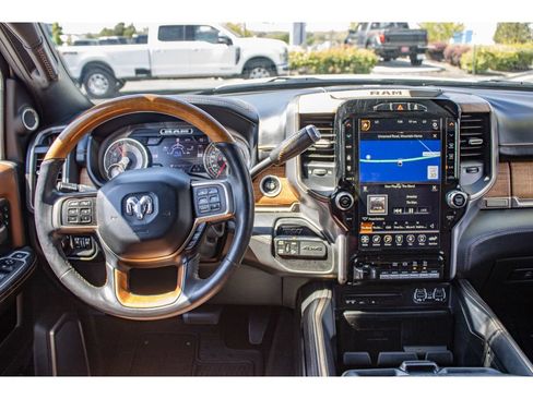 Used 2019 RAM 2500 Limited AWD/4WD image 23