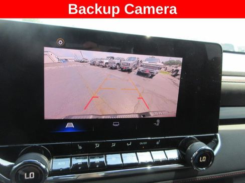 Certified 2023 Chevrolet Colorado Z71 w/ Z71 Convenience Package 2 AWD/4WD image 15
