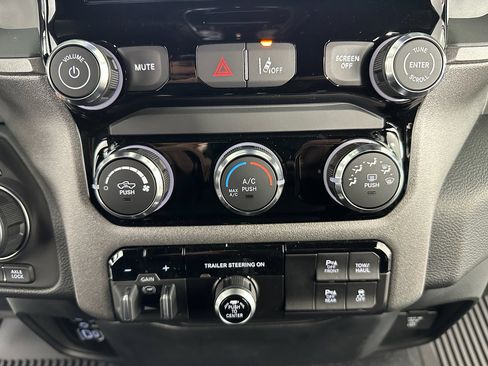 New 2026 RAM 1500 Classic Warlock image 9