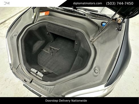 Used 2014 Tesla Model S P85 image 33