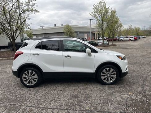 Used 2020 Buick Encore Preferred FWD image 6