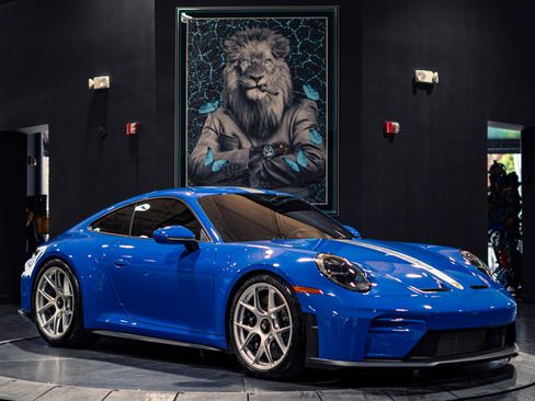 Used 2026 Porsche 911 GT3 RWD image 3