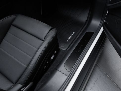 Certified 2026 Porsche Panamera Turbo S AWD/4WD image 42