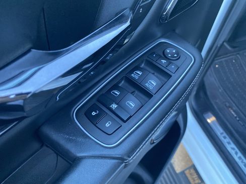 Used 2023 RAM 1500 Limited w/ Night Edition image 8