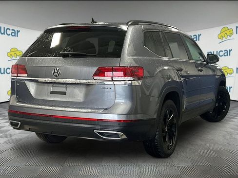 Used 2023 Volkswagen Atlas SE w/ Black Wheel Package AWD/4WD image 6