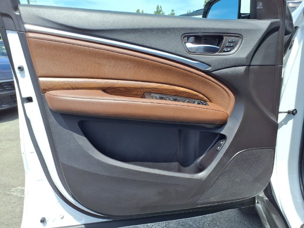 Used 2020 Acura MDX w/ Technology Package AWD/4WD image 21