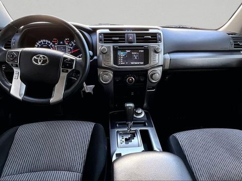 Used 2016 Toyota 4Runner SR5 AWD/4WD image 8