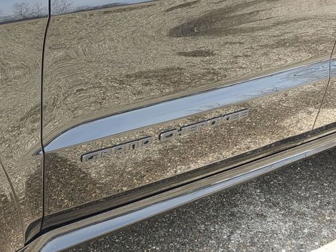 Certified 2020 Jeep Grand Cherokee High Altitude image 13