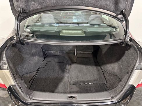 Used 2015 Nissan Sentra SV image 28