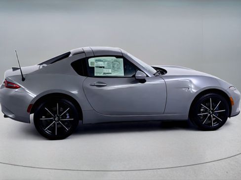 New 2026 MAZDA MX-5 Miata RF Grand Touring w/ Weather Package RWD image 8