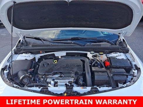 Used 2024 Chevrolet Malibu LT image 28