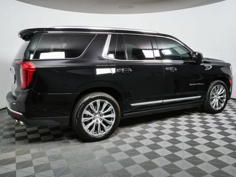 Used 2023 GMC Yukon Denali w/ Denali Reserve Package RWD image 28