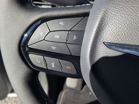 New 2026 Chrysler Pacifica Select image 15