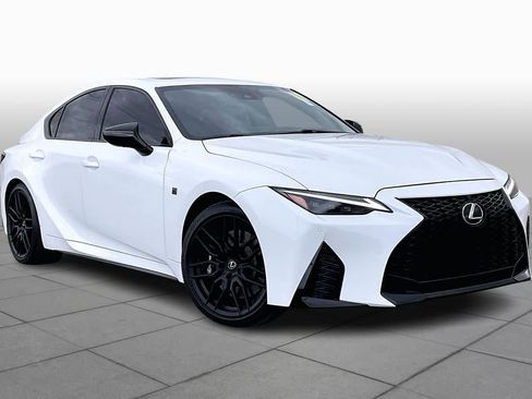 Used 2024 Lexus IS 500 image 3