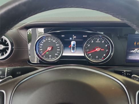 Used 2018 Mercedes-Benz E 400 4MATIC Cabriolet image 10