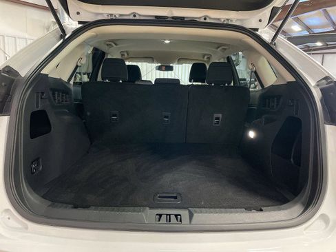 Used 2024 Ford Edge SEL image 24