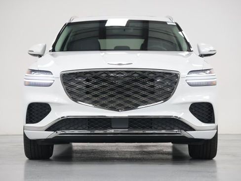 New 2026 Genesis GV70 2.5T Select AWD/4WD image 2