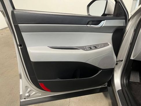 Used 2025 Hyundai Palisade SEL FWD image 24
