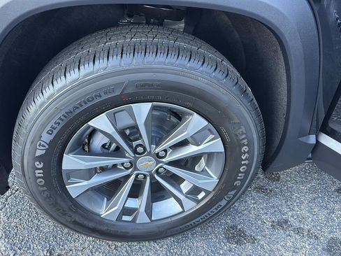 New 2026 Chevrolet Equinox LT w/ Convenience Package II image 34