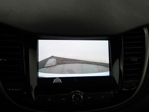 Used 2020 Chevrolet Trax LS w/ Tint and Cruise Package image 21