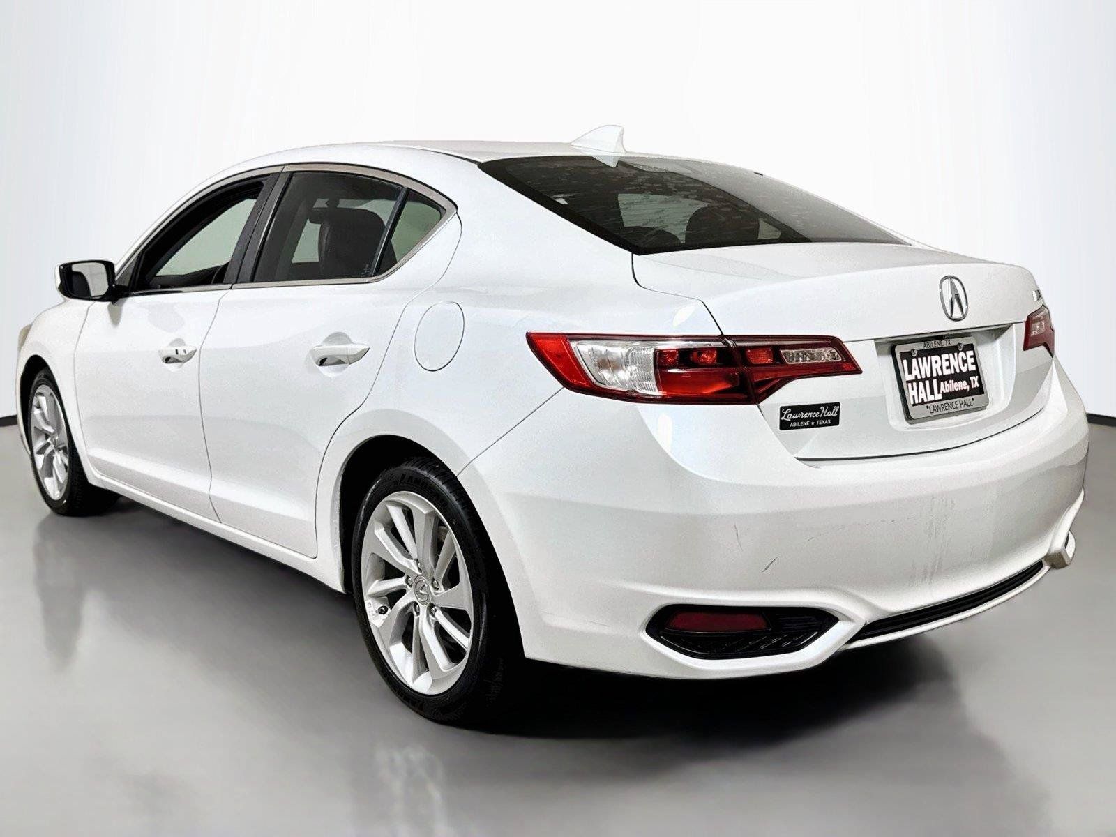 Used 2017 Acura ILX FWD image 6