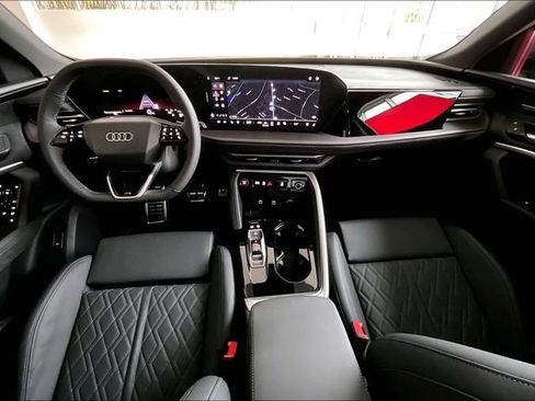 New 2025 Audi SQ5 Premium Plus image 5