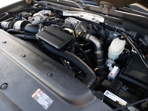 Used 2018 GMC Sierra 2500 Denali w/ Duramax Plus Package image 54