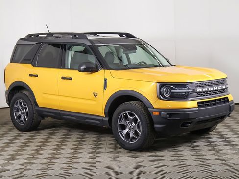 Used 2023 Ford Bronco Sport Badlands AWD/4WD image 2