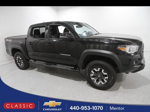 Used 2023 Toyota Tacoma TRD Off-Road AWD/4WD image 1