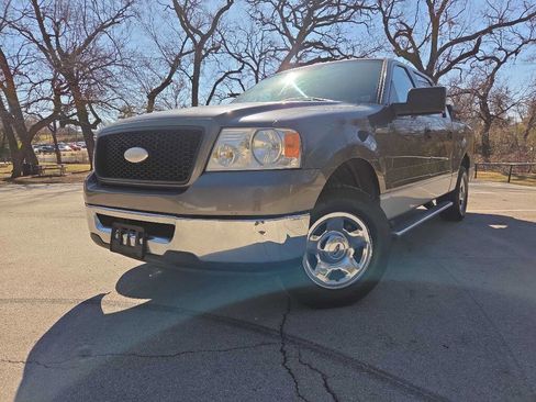 Used 2006 Ford F150 XLT image 1