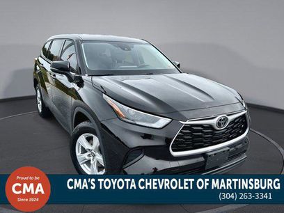 Certified 2022 Toyota Highlander L