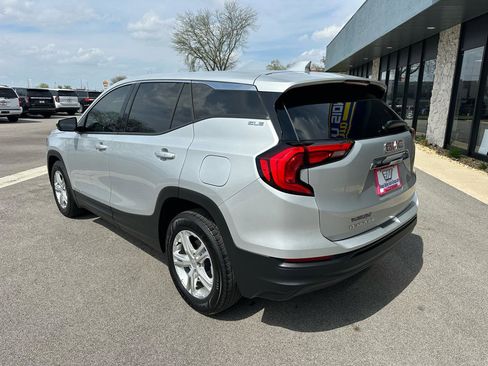 Used 2020 GMC Terrain SLE FWD image 5