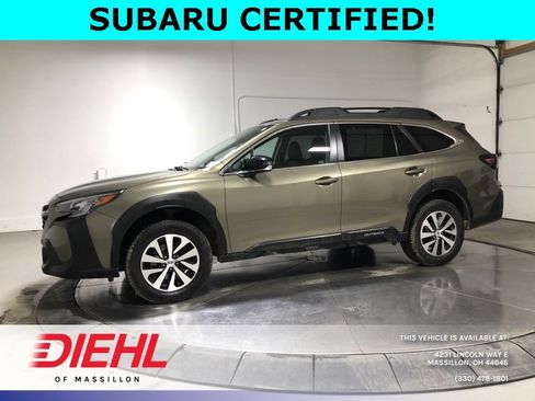 Used 2024 Subaru Outback Premium image 4