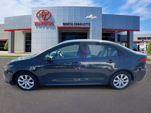 Used 2023 Toyota Corolla LE FWD image 6