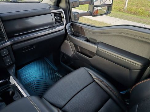 Used 2025 Ford F350 Lariat w/ Lariat Ultimate Package image 20