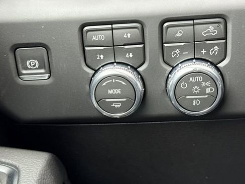 New 2026 GMC Sierra 2500 Denali w/ Denali Reserve Package image 31