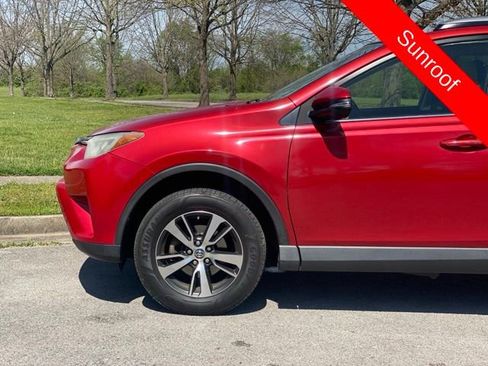 Used 2017 Toyota RAV4 XLE FWD image 10
