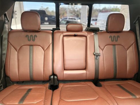 Used 2018 Ford F150 King Ranch w/ Equipment Group 601A Luxury AWD/4WD image 24