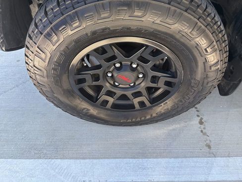 Used 2019 Toyota 4Runner SR5 Premium RWD image 15
