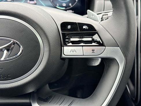 Certified 2024 Hyundai Tucson Limited image 9