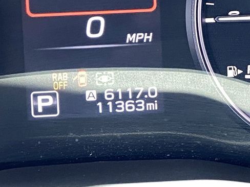 Used 2025 Subaru Ascent Limited AWD/4WD image 32