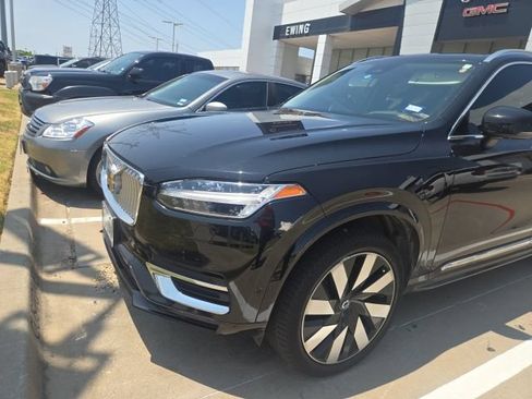 Used 2024 Volvo XC90 T8 Ultimate AWD/4WD image 2