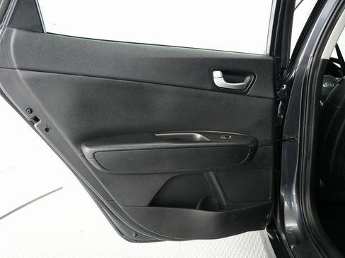 Used 2019 Kia Optima S w/ S Panoramic Sunroof Package image 29