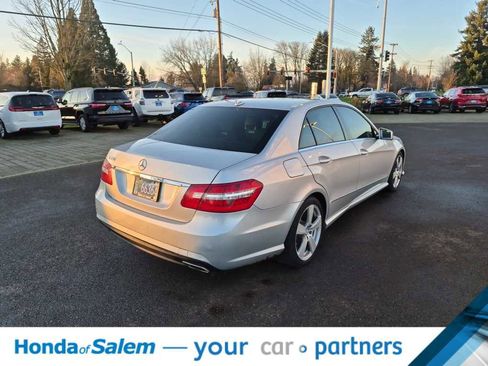 Used 2010 Mercedes-Benz E 350 Sedan image 22