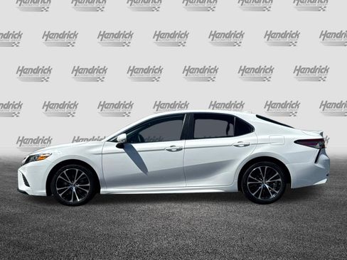 Used 2019 Toyota Camry SE FWD image 8