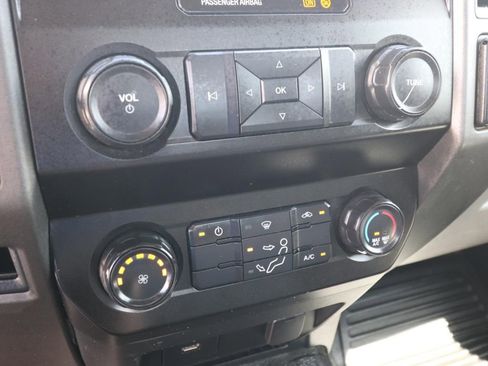 Certified 2022 Ford F250 XL RWD image 19