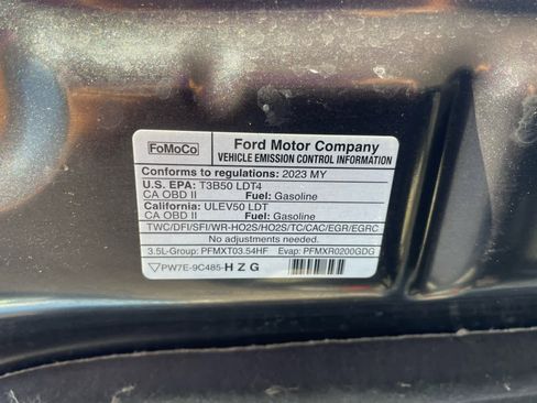 Used 2023 Ford Expedition Platinum image 40