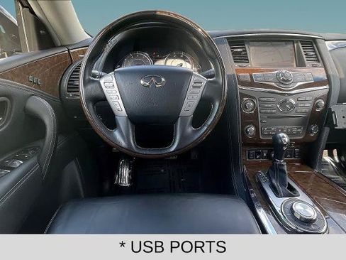 Certified 2017 INFINITI QX80 4WD w/ Driver Assistance Package image 8