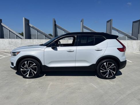 Used 2021 Volvo XC40 T5 R-Design w/ Advanced Package AWD/4WD image 5